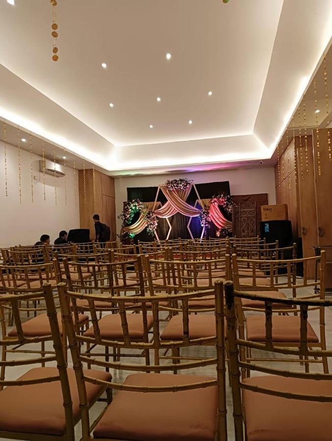 Hotel Mirana , Tinsukia エクステリア 写真